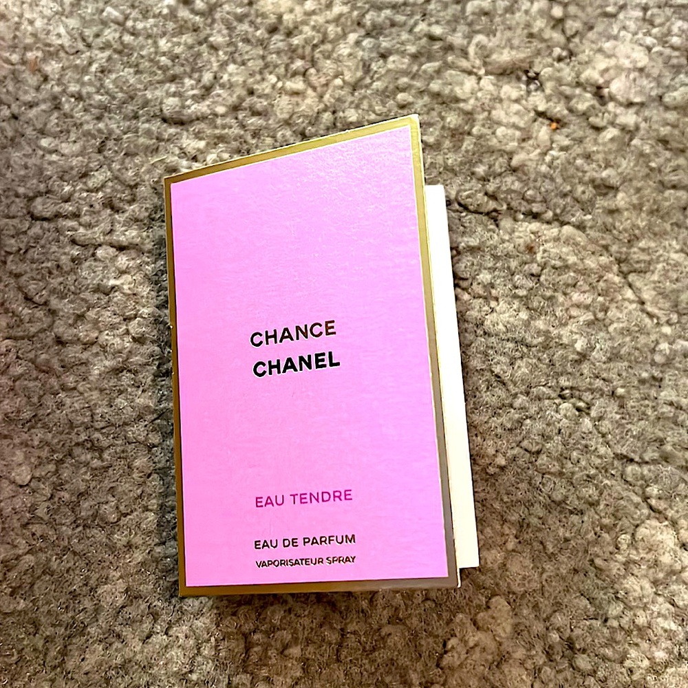 CHANEL chance perfume sample
